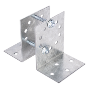 Base Multiposición para postes de paso o esquina / Acero Galvanizado Cal. 12 / 0.36 kg / Kit de Tornillería Incluido / Compatible con 7 Modelos SYSpost