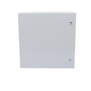 Gabinete de Acero IP66 Uso en Intemperie (600 x 600 x 300 mm) con Placa Trasera Interior Metálica y Compuerta Inferior Atornillable (Incluye Chapa y Llave T).