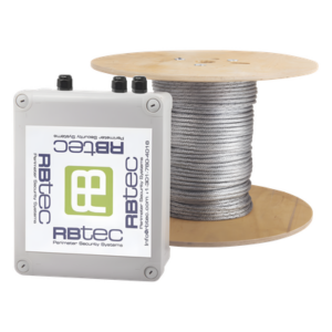 Kit de Cable Sensor Perimetral IRONCLAD para Cercas Ciclónicas / 152 METROS / 1 ZONA / Sin Falsas Alarmas por Viento / TODO Incluido